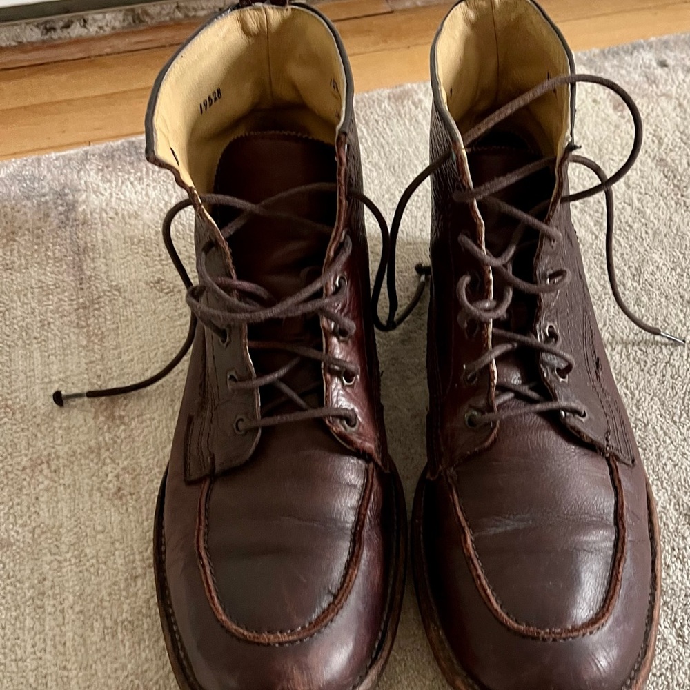 Men’s shoes